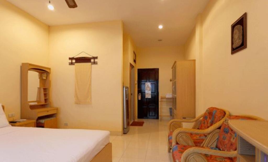 Metro Apartments Pattaya Zimmer foto